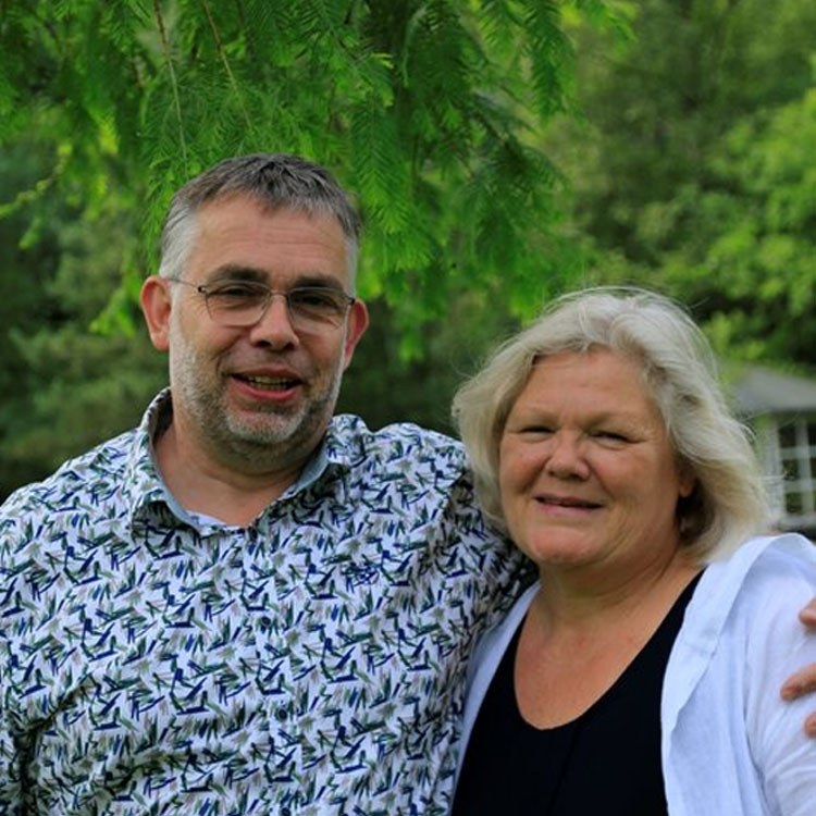 Willem en Ria de Lange, eigenaren van Hus Hotell Hunge